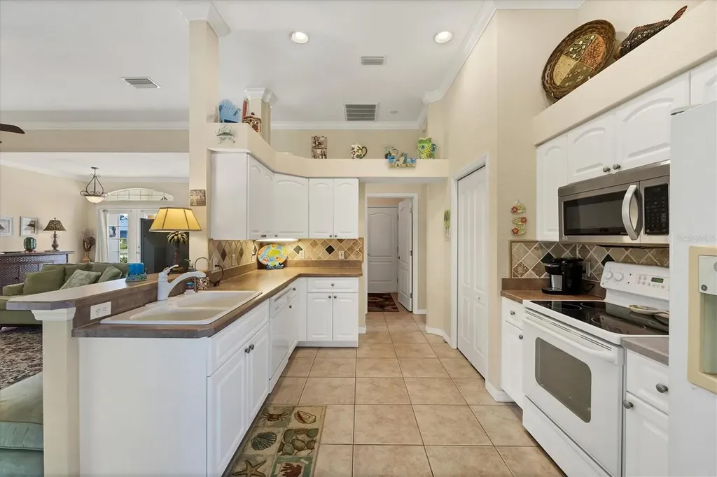 9350 Gulfstream Boulevard Englewood FL 34224