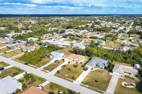 9350 Gulfstream Boulevard Englewood FL 34224