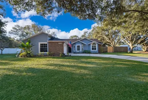 1690 Andrea Court Kissimmee FL 34744