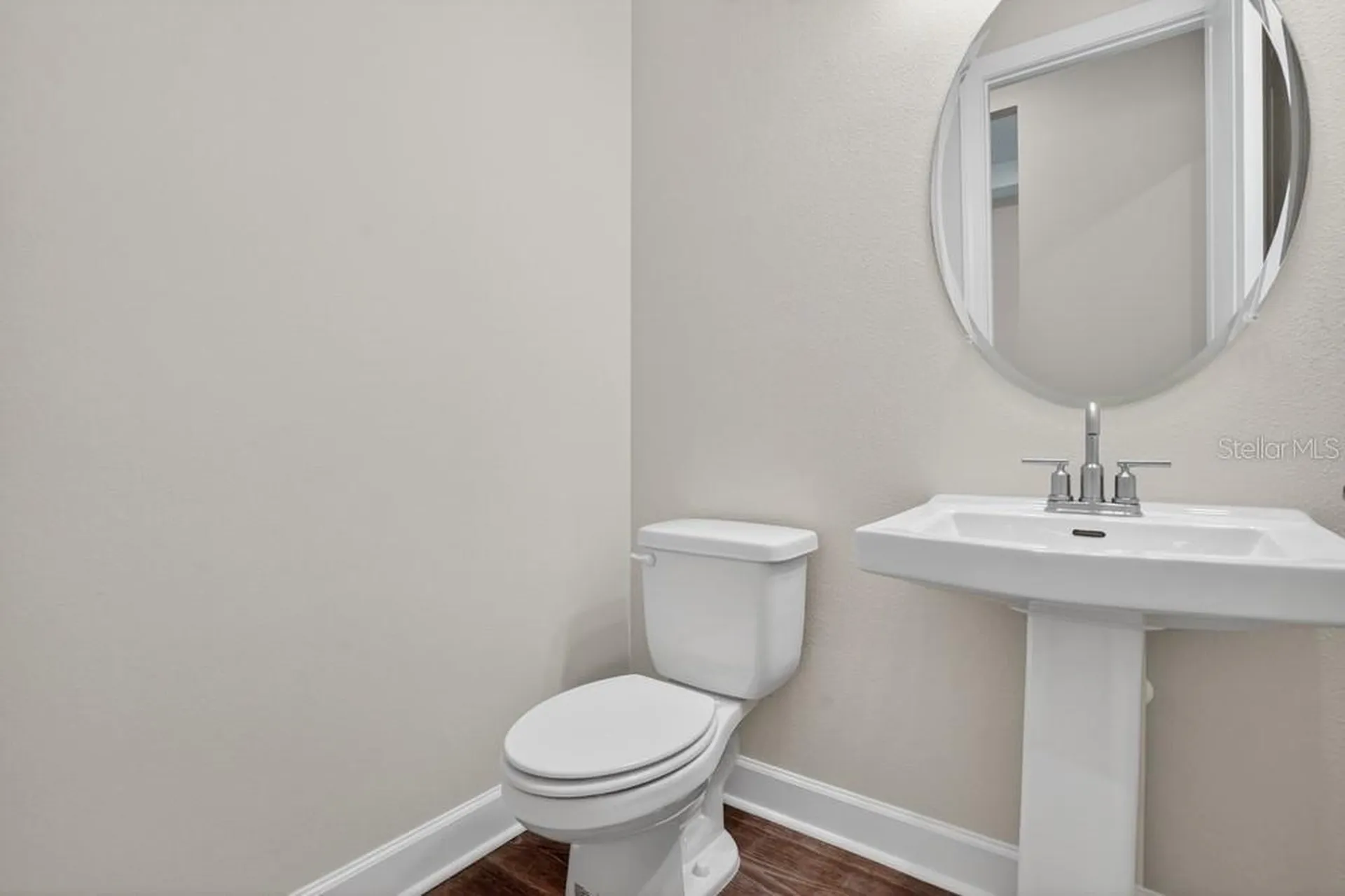 7653 Moonbeam Avenue Sarasota FL 34241