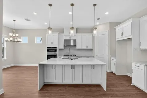 7653 Moonbeam Avenue Sarasota FL 34241