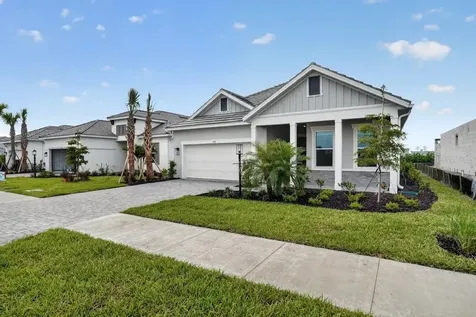 7653 Moonbeam Avenue Sarasota FL 34241