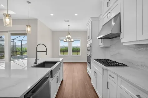 7653 Moonbeam Avenue Sarasota FL 34241