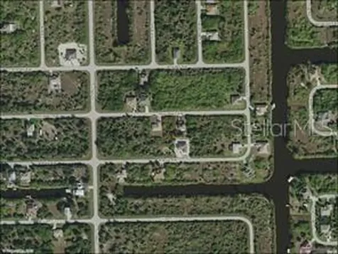 14407 Morristown Avenue Port Charlotte FL 33981