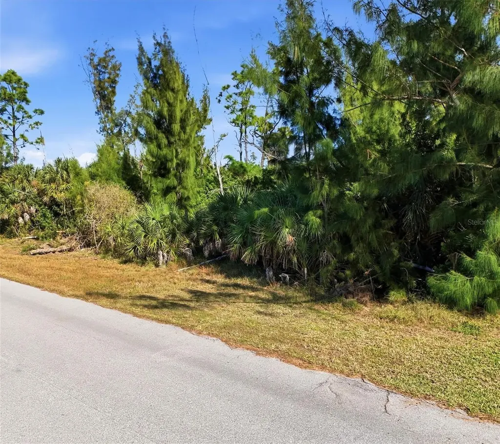 10466 Sunbury Drive Port Charlotte FL 33981
