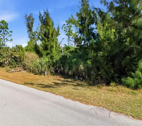 10466 Sunbury Drive Port Charlotte FL 33981