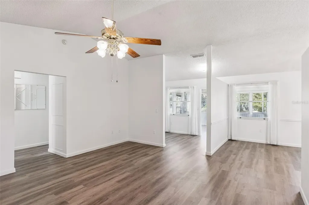 1409 New Abbey Avenue Leesburg FL 34788