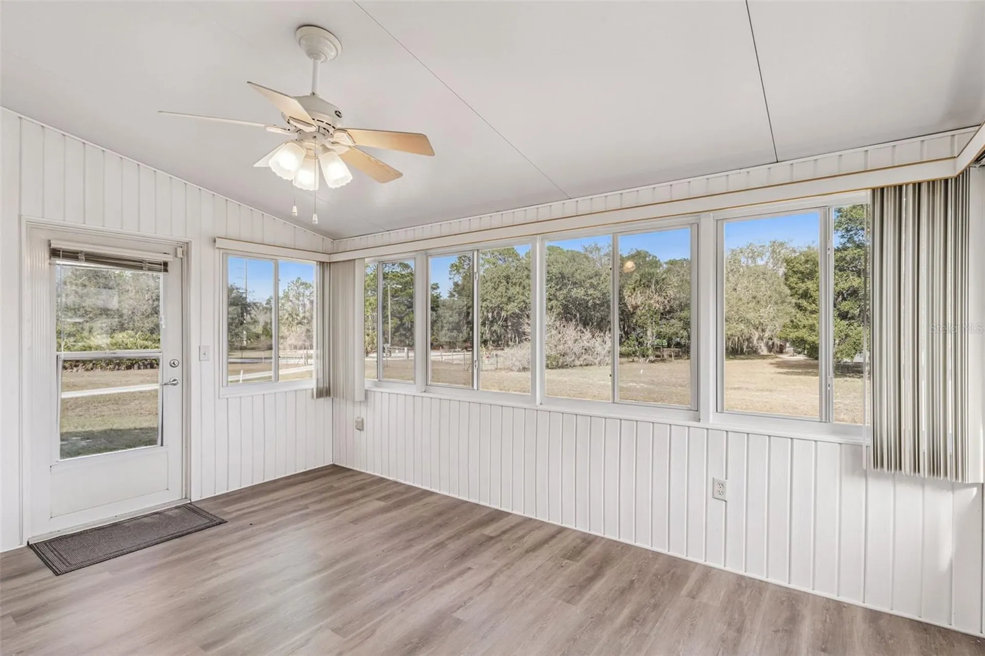 1409 New Abbey Avenue Leesburg FL 34788