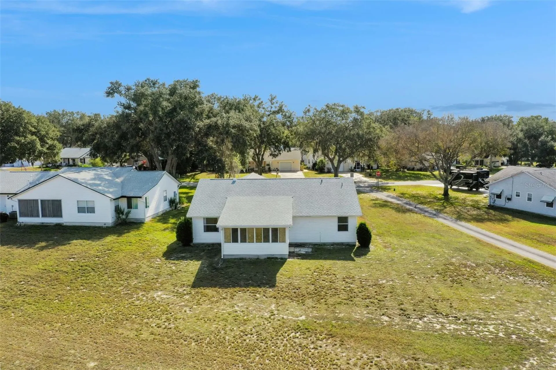 1409 New Abbey Avenue Leesburg FL 34788