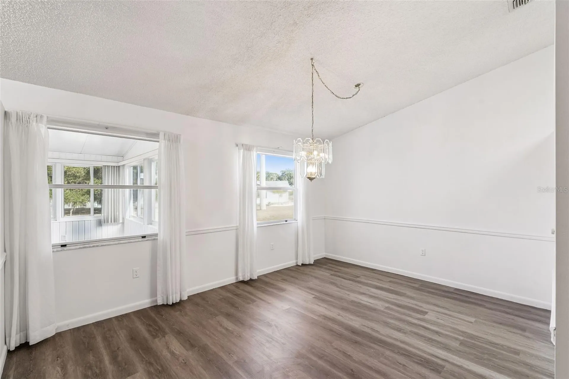 1409 New Abbey Avenue Leesburg FL 34788