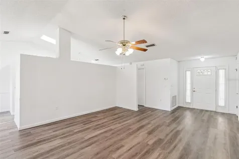 1409 New Abbey Avenue Leesburg FL 34788