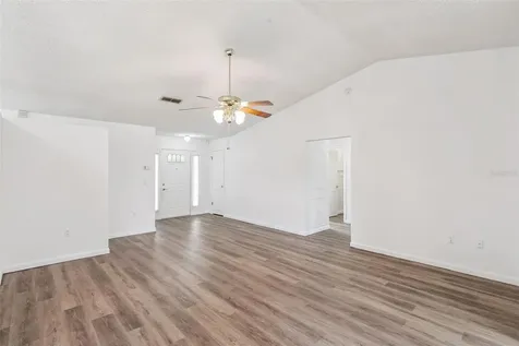 1409 New Abbey Avenue Leesburg FL 34788