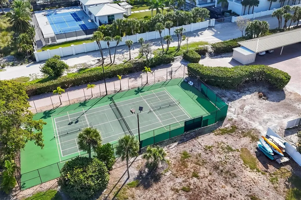 4805 Gulf Of Mexico Drive Longboat Key FL 34228