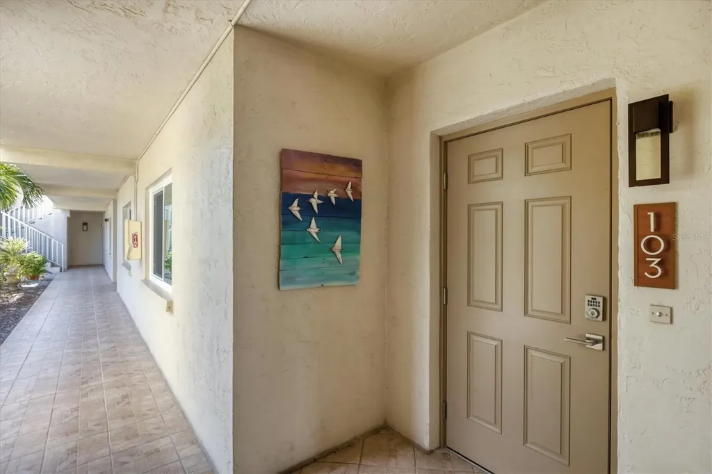 4805 Gulf Of Mexico Drive Longboat Key FL 34228