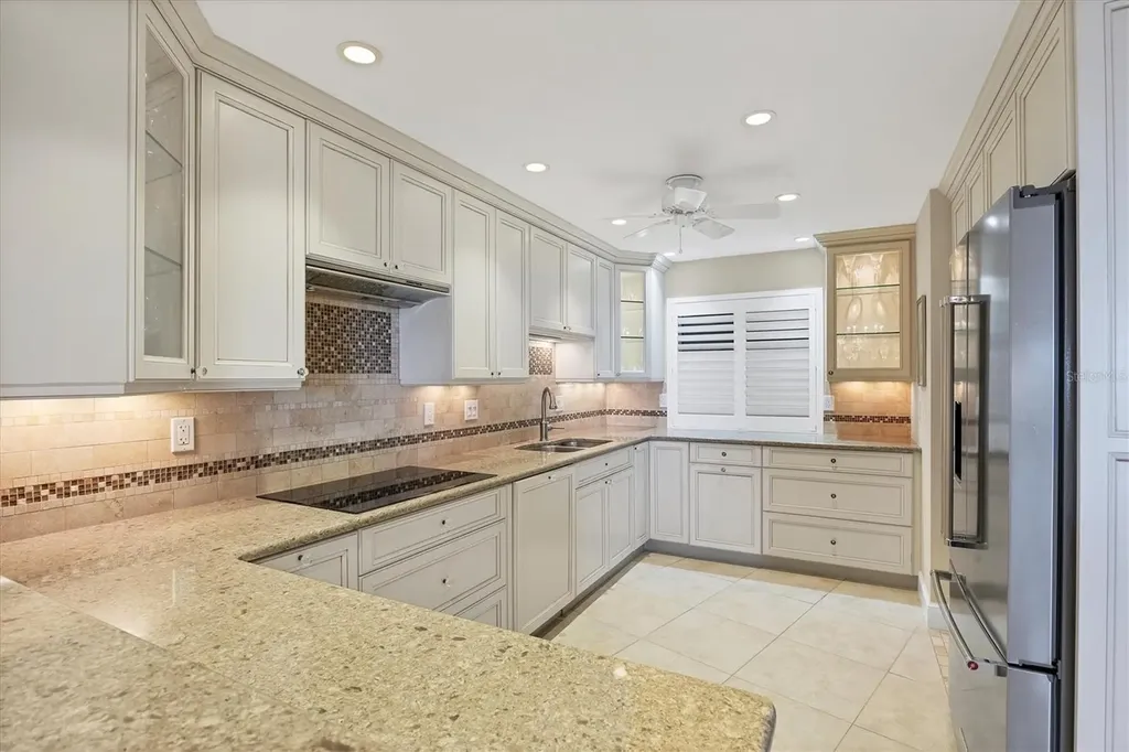 4805 Gulf Of Mexico Drive Longboat Key FL 34228