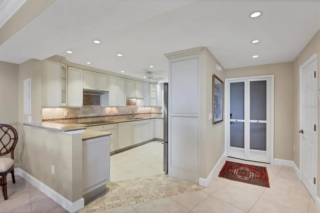 4805 Gulf Of Mexico Drive Longboat Key FL 34228