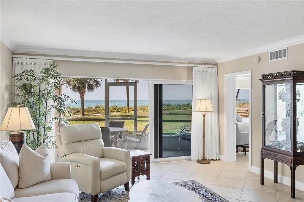 4805 Gulf Of Mexico Drive Longboat Key FL 34228