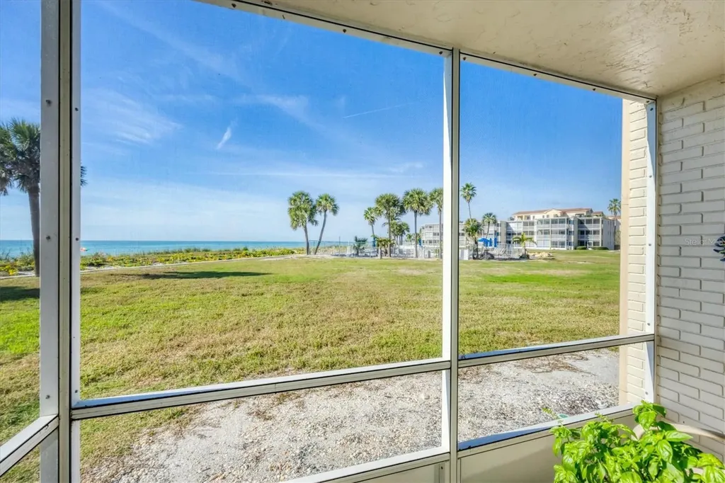 4805 Gulf Of Mexico Drive Longboat Key FL 34228