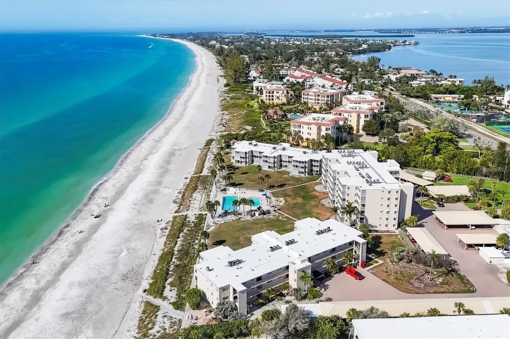 4805 Gulf Of Mexico Drive Longboat Key FL 34228