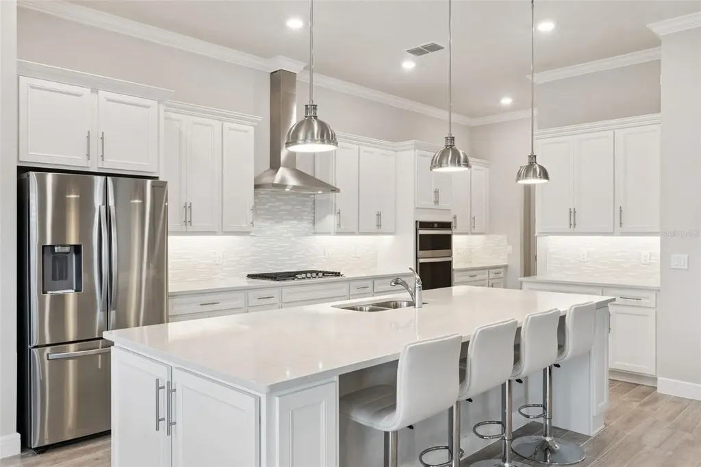 2745 Nature View Road St Cloud FL 34771