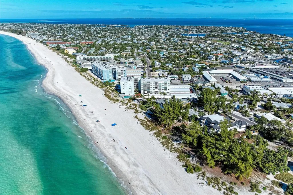 5200 Gulf Drive Holmes Beach FL 34217