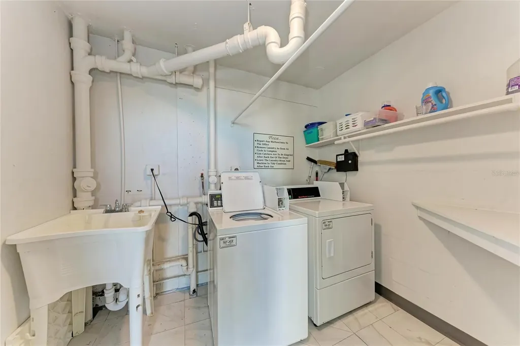 5200 Gulf Drive Holmes Beach FL 34217