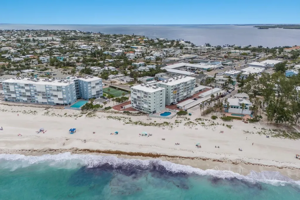 5200 Gulf Drive Holmes Beach FL 34217