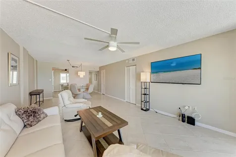 5200 Gulf Drive Holmes Beach FL 34217