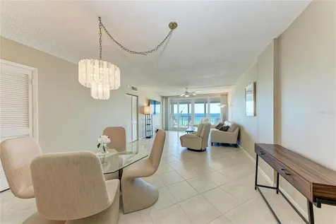 5200 Gulf Drive Holmes Beach FL 34217