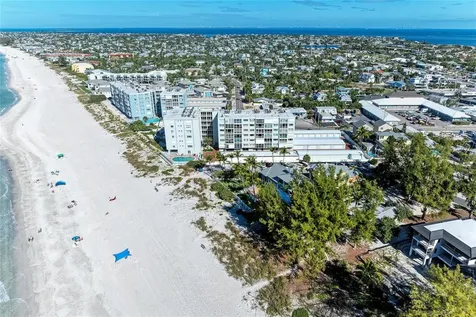5200 Gulf Drive Holmes Beach FL 34217