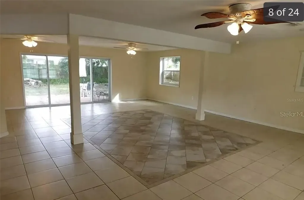8185 Longbay Boulevard Sarasota FL 34243