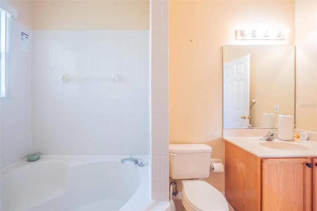 193 Aurelia Court Kissimmee FL 34758