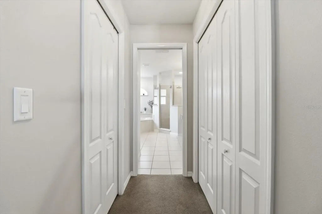 1021 W Champlain Lane Citrus Springs FL 34434
