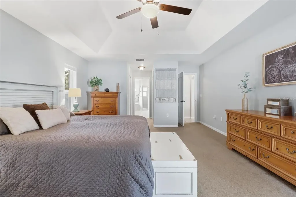 1021 W Champlain Lane Citrus Springs FL 34434