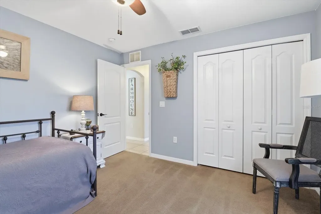1021 W Champlain Lane Citrus Springs FL 34434