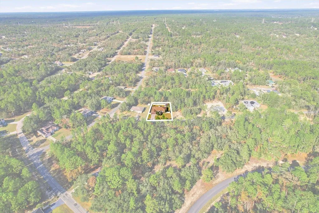 1021 W Champlain Lane Citrus Springs FL 34434