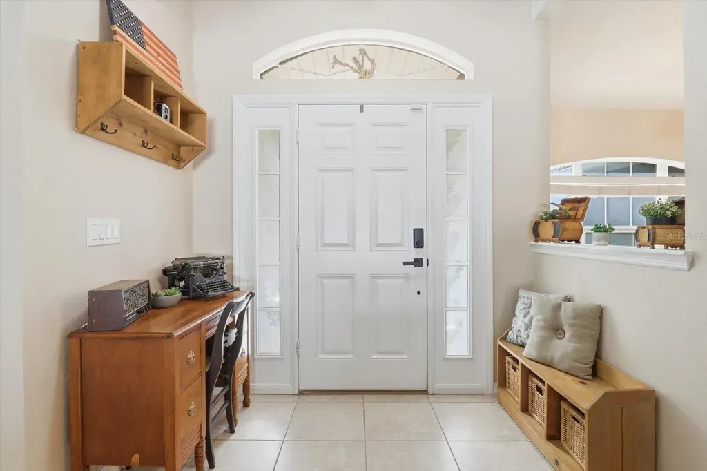 1021 W Champlain Lane Citrus Springs FL 34434