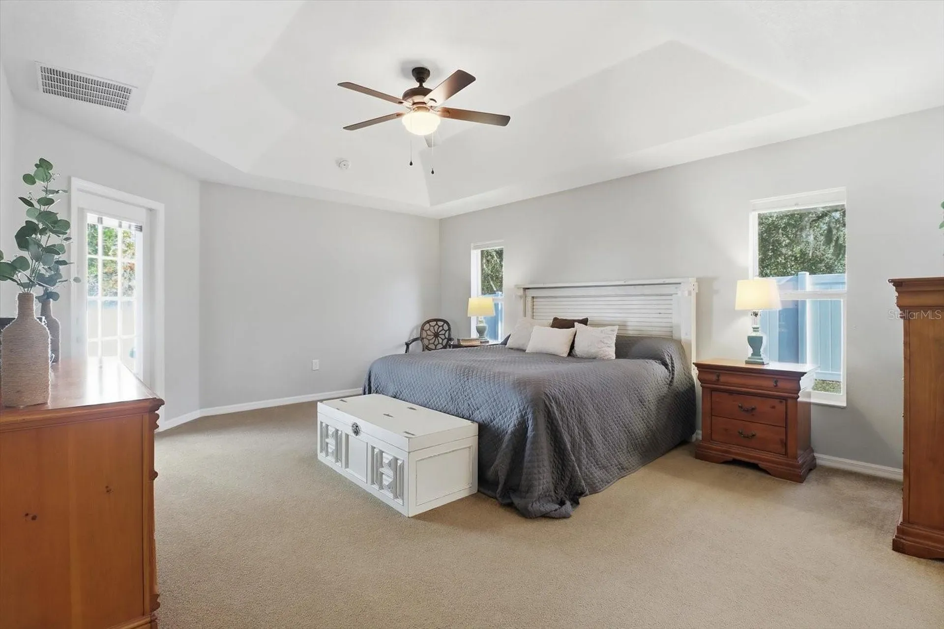 1021 W Champlain Lane Citrus Springs FL 34434