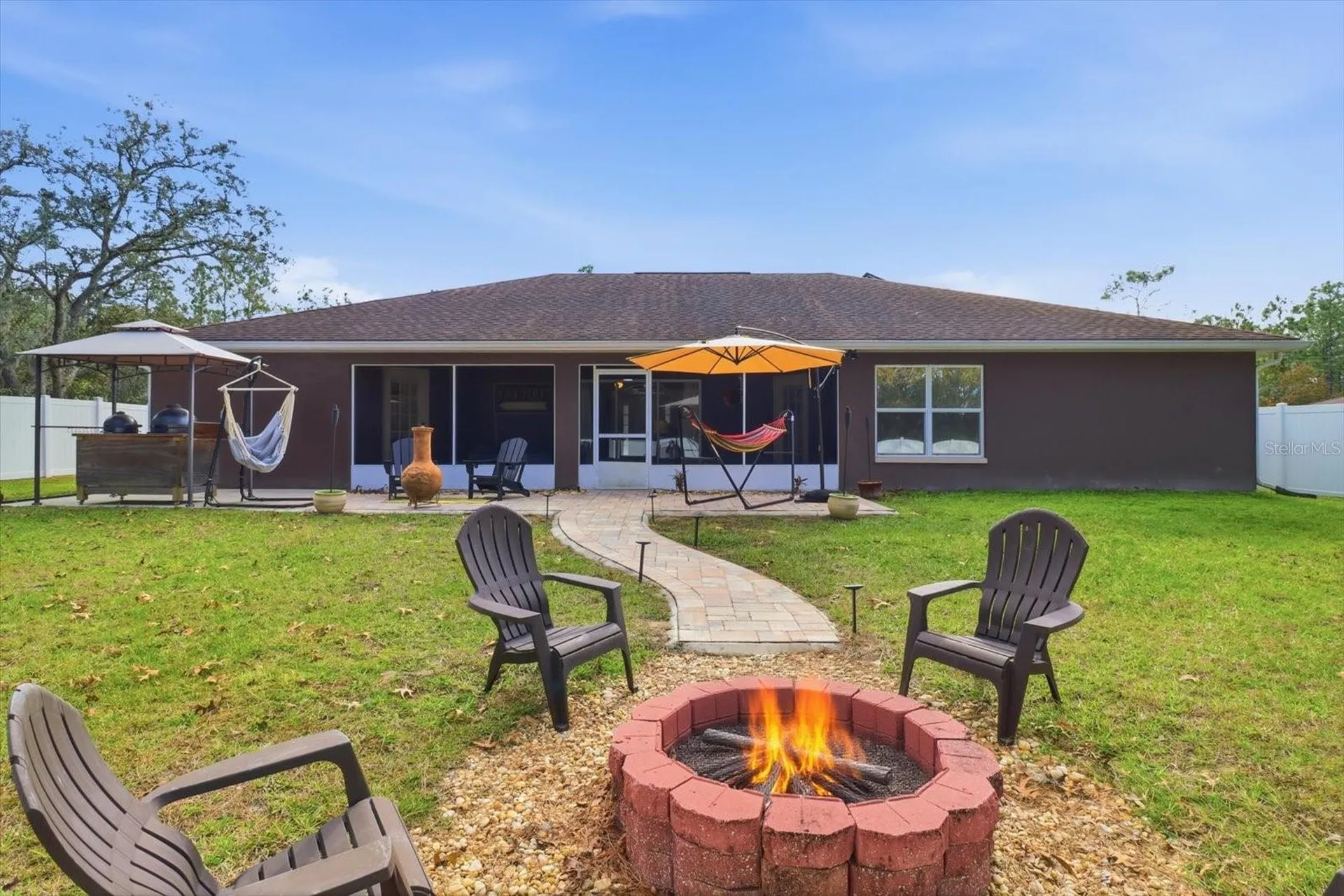 1021 W Champlain Lane Citrus Springs FL 34434