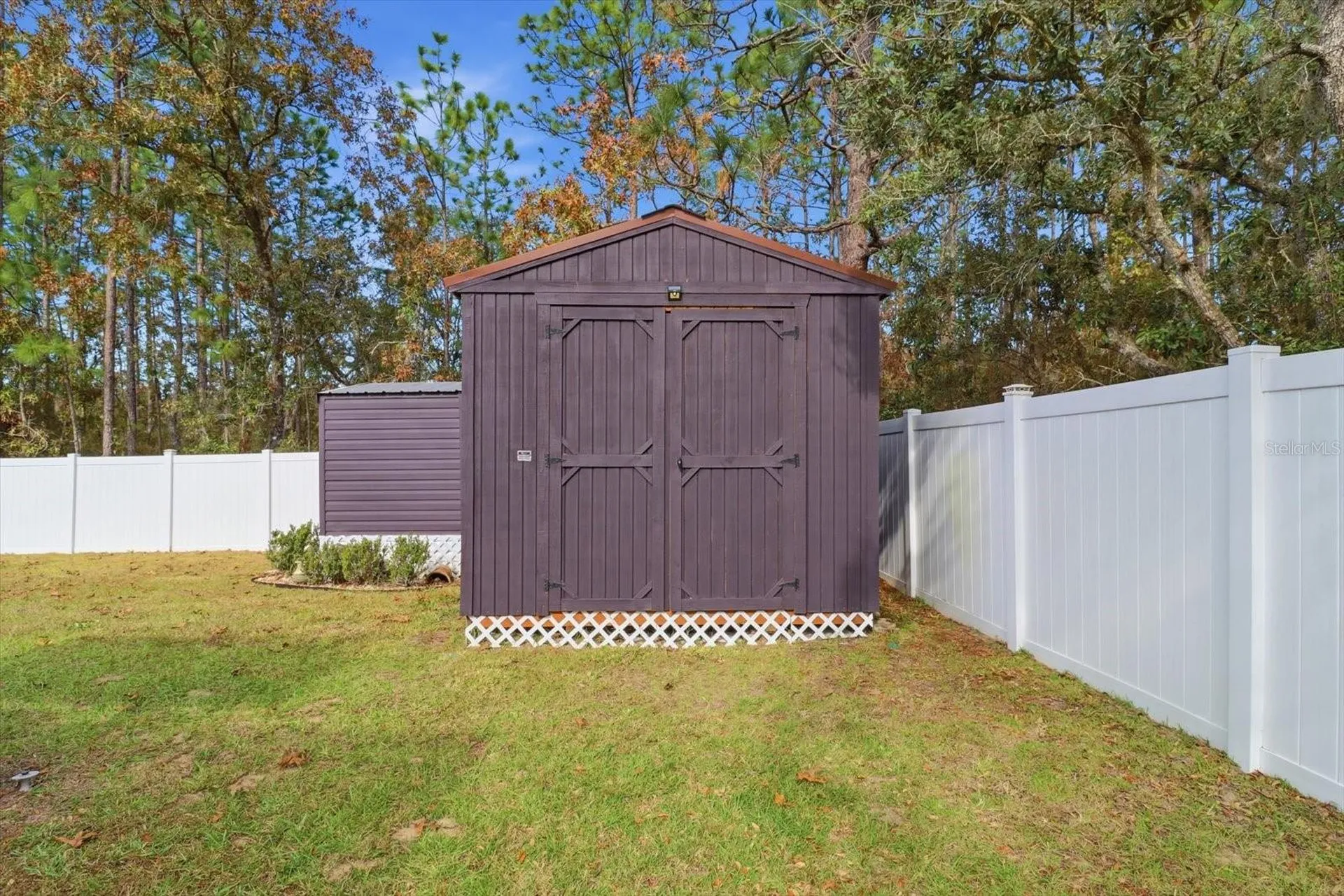 1021 W Champlain Lane Citrus Springs FL 34434