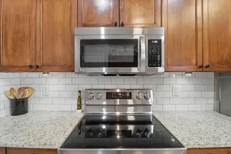 1021 W Champlain Lane Citrus Springs FL 34434