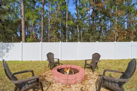1021 W Champlain Lane Citrus Springs FL 34434
