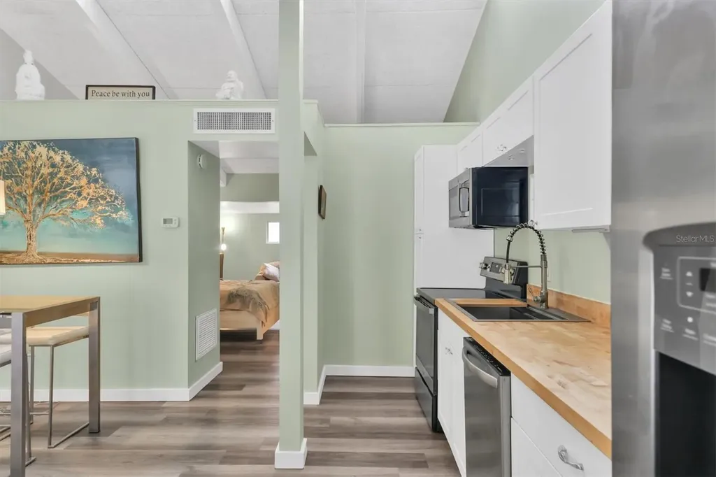 500 N Jefferson Avenue Sarasota FL 34237