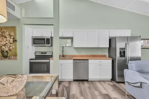 500 N Jefferson Avenue Sarasota FL 34237