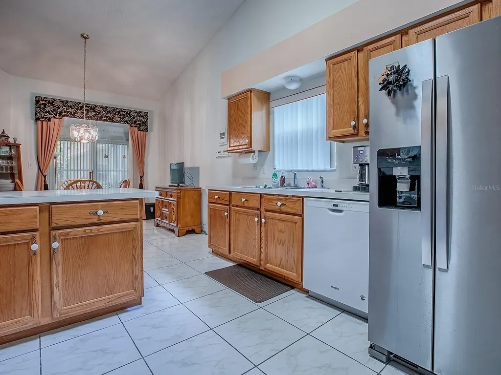 4552 Peach Tree Street Leesburg FL 34748