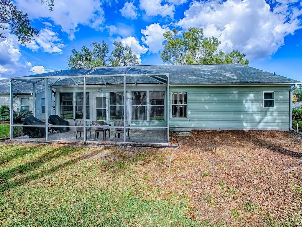 4552 Peach Tree Street Leesburg FL 34748