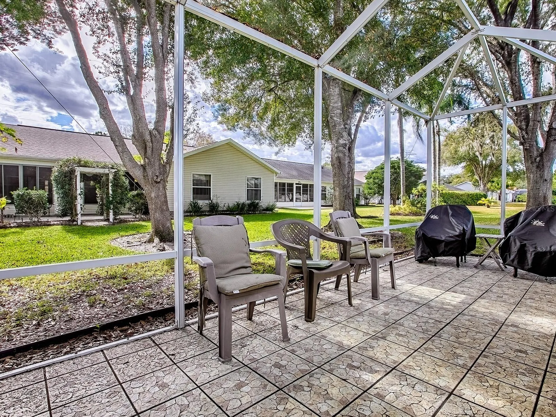 4552 Peach Tree Street Leesburg FL 34748