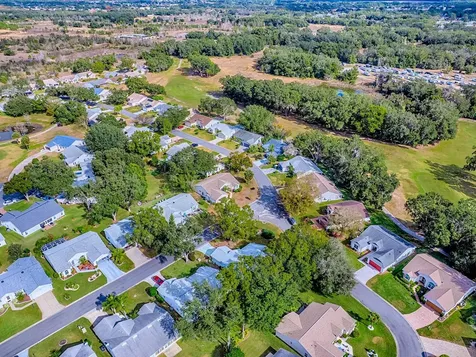 4552 Peach Tree Street Leesburg FL 34748