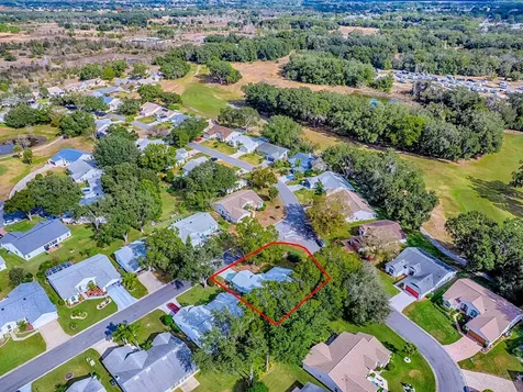 4552 Peach Tree Street Leesburg FL 34748