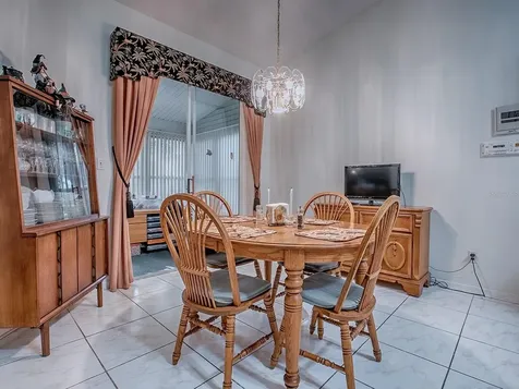 4552 Peach Tree Street Leesburg FL 34748